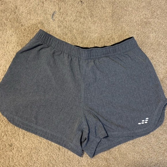 Shorts - Picture 1 of 2